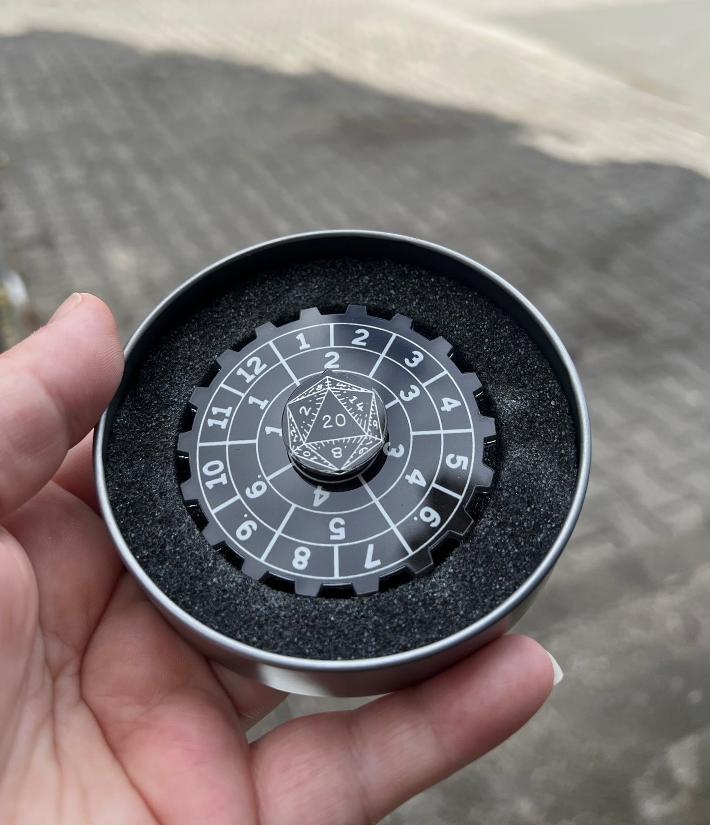 Würfel Spinner mit den sechs Würfelarten aus Acryl -doppelseitig