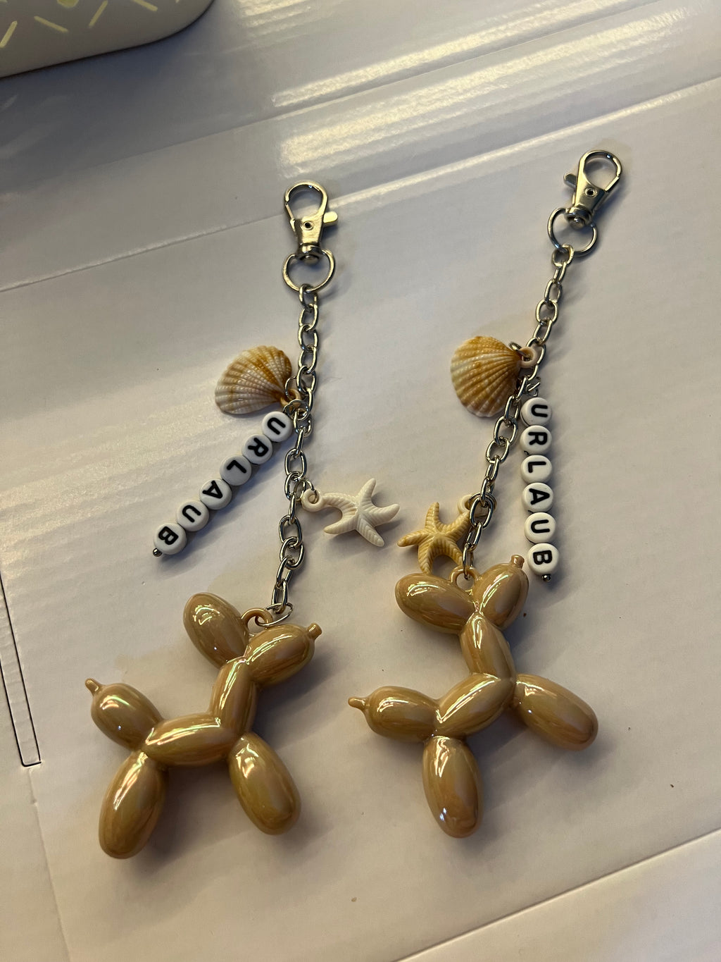 Themen Anhänger mit Luftballon Hund