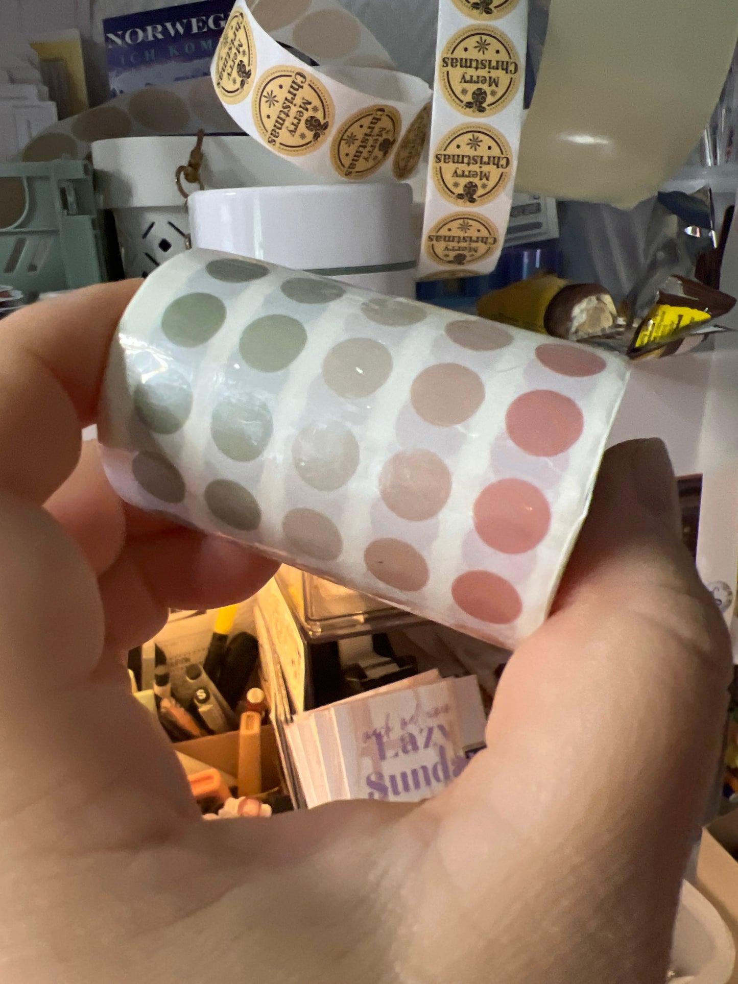 Klebepunkte 3 Meter Morandi, leicht transparent