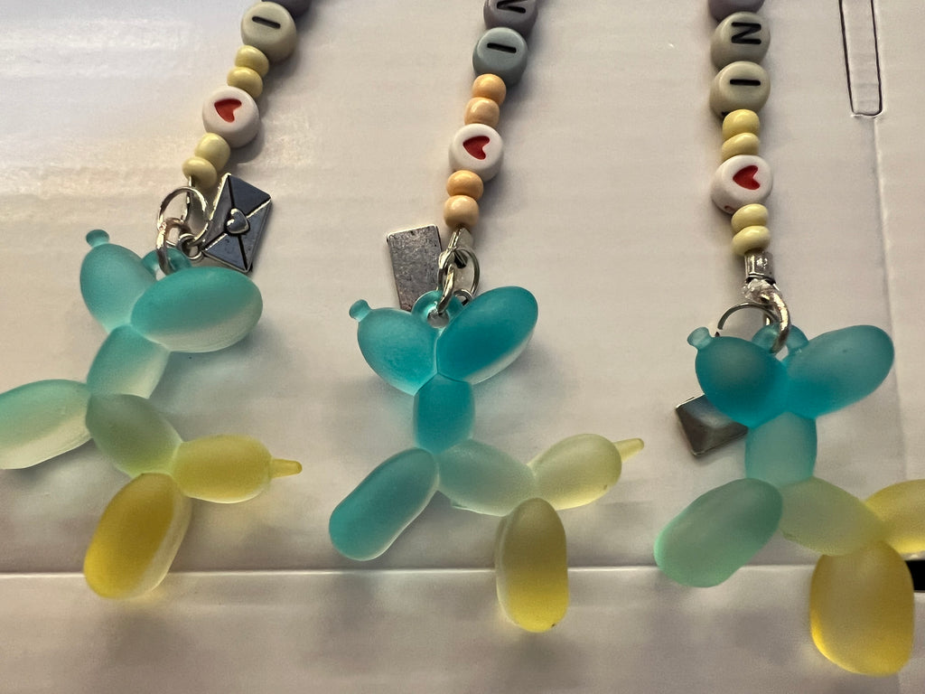 Anhänger „ Melohni Money“ mit Luftballonhund