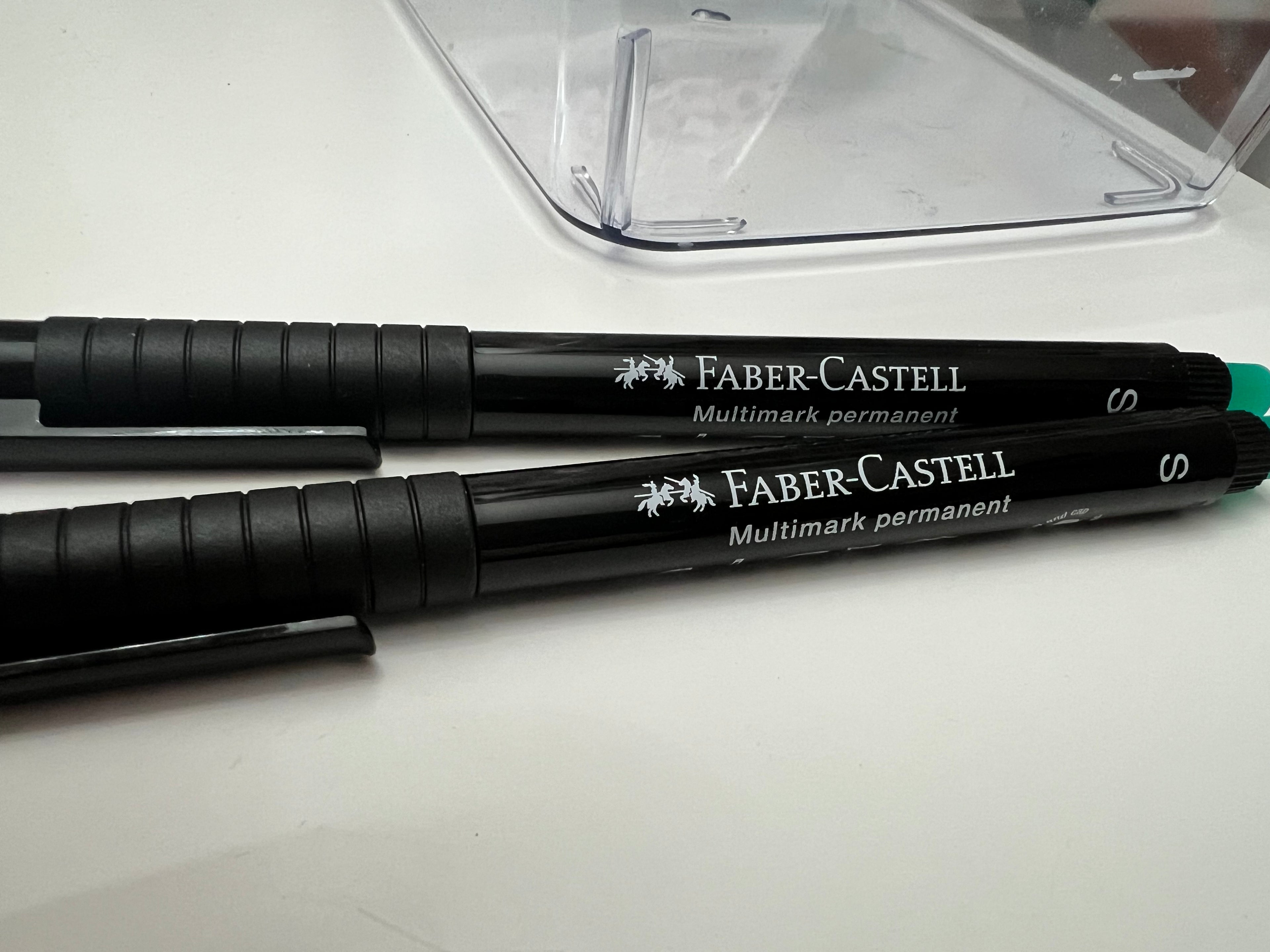 Faber- Castel Fineliner Schwarz