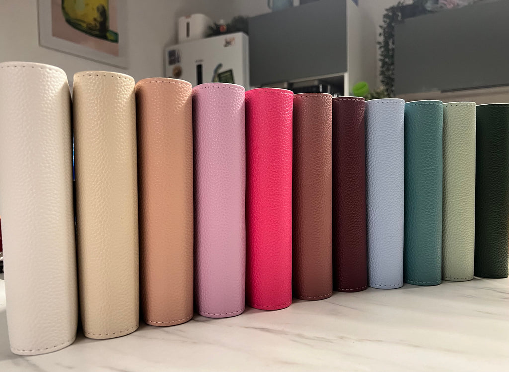 Binder A6 - Pebble mit Goldener Hardware